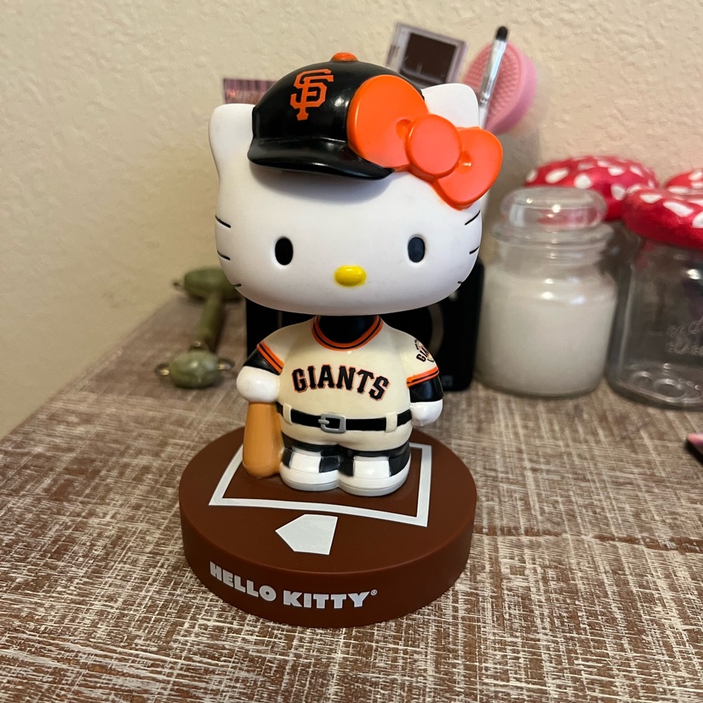 Hello Kitty SF Giants bobble head